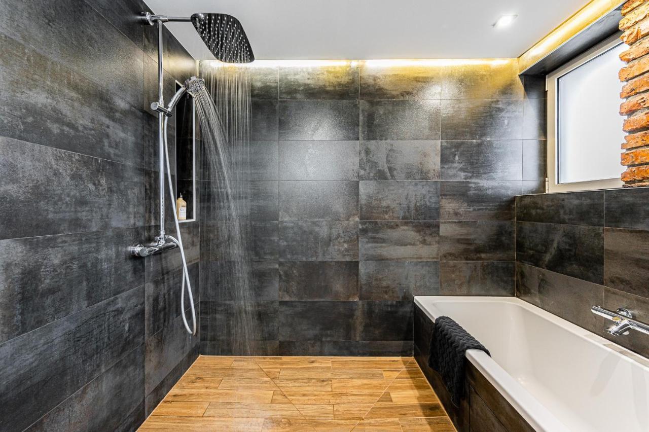 Luxury Apartment In The City Centre Кошице Экстерьер фото